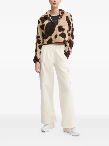 Welurowa koszulka Adidas w paski zielona