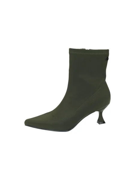 Botine Xti