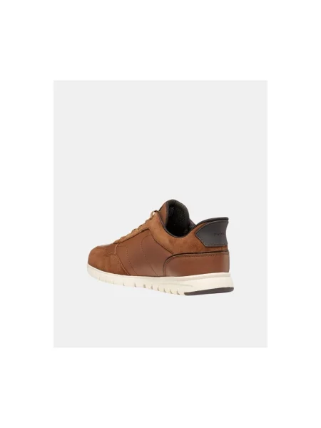 Pantofi Geox maro