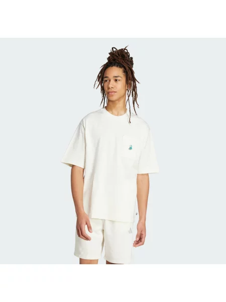 Dog Soccer Patch Pocket Graphic T-Shirt biała