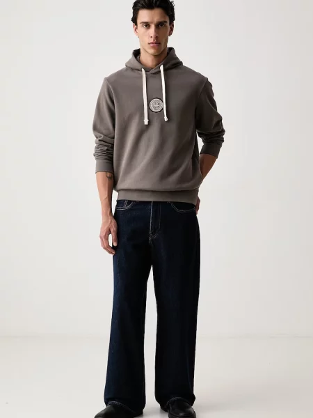 Armani Exchange pulover s kapuco z elastanom rjava