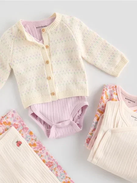 Reserved Кардиган з візерунками кремовий 