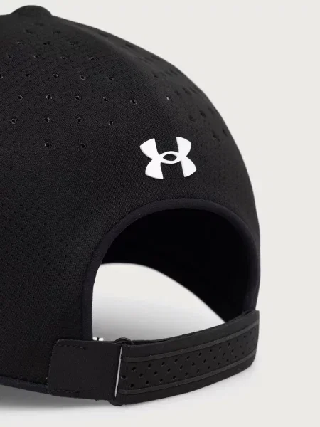 Under Armour siltes sapka fekete