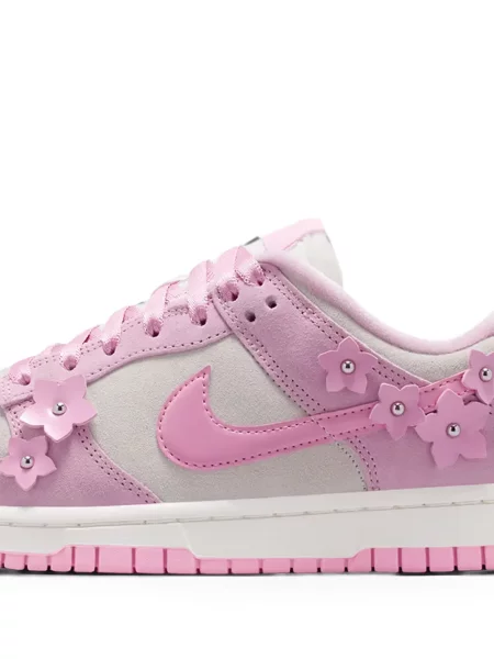 Ρετρό καλαθοσφαίρα παντοφλες Nike λευκό