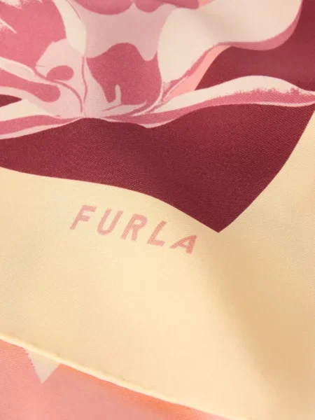 Fular Furla cu model floral cu imagine