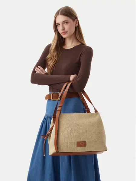 Lniana shopperka Armani Exchange pleciona beżowa