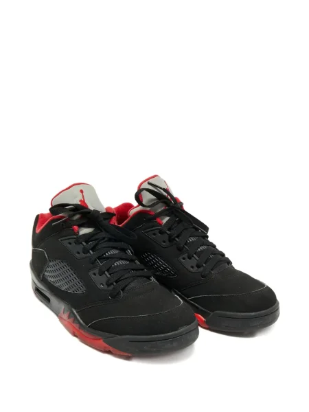 Sneakerși Jordan din piele negru