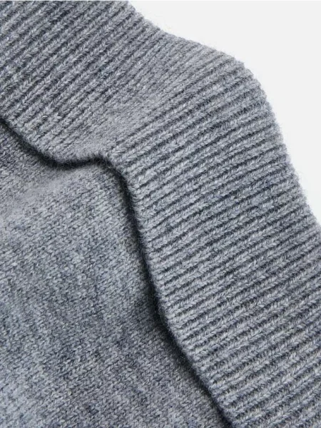 Reserved Vlnená čiapka beanie tmavosivá