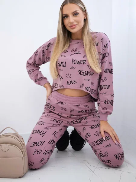 Komplet dresowy Kesi z napisami różowy