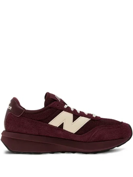 Кожаный плисиран суичър с качулка New Balance черно