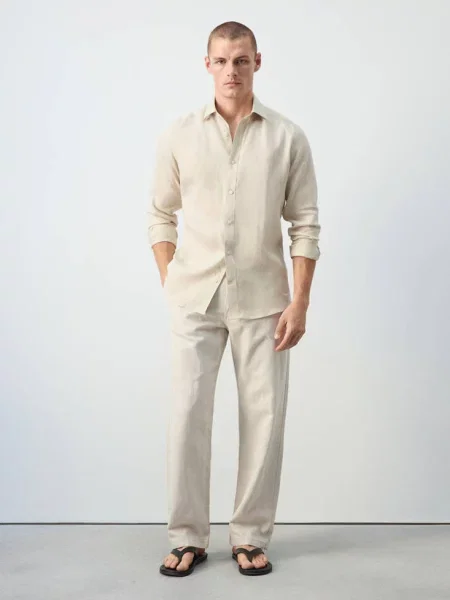 Koszula regular fit z lnu piaskowy Mężczyzna XS MANGO MAN