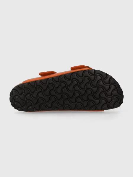 Кожаные шлепанцы Birkenstock с пряжкой