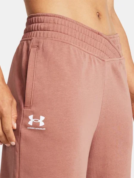 Decupat trening Under Armour din material terry roz
