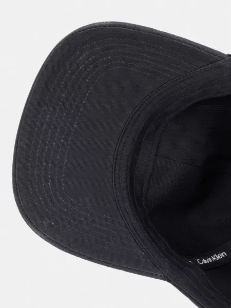 Calvin Klein Baseball sapka Titlecase Embroidery fekete