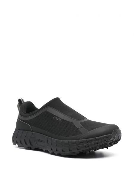 Slip on sportbačiai Norda juoda