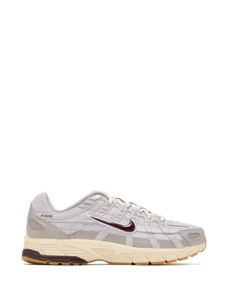 Pantaloni scurți Nike cu autograf cu decolteu rotund retro alb