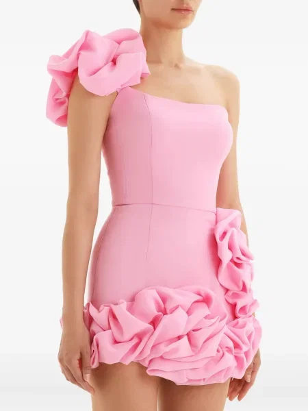 Rochie mini Post Meridiem cu volane cu un umăr gol de costum roz