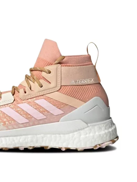 Pruhované trekkingové lněné tenisky Adidas UltraBoost šedé