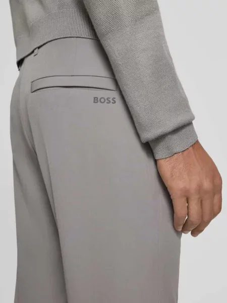 Spodnie materiałowe o kroju slim fit z wodoodpornego materiału model ‘COMMUTER’ Boss Green
