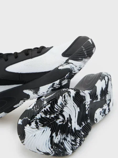 Кроссовки Under Armour черные