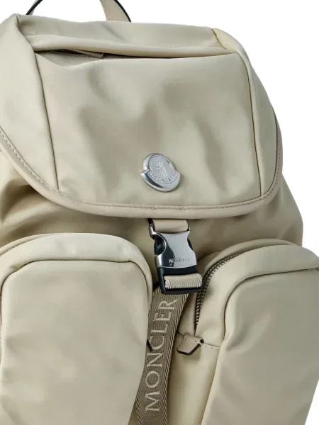 Rucsac Moncler cu cataramă cu autograf