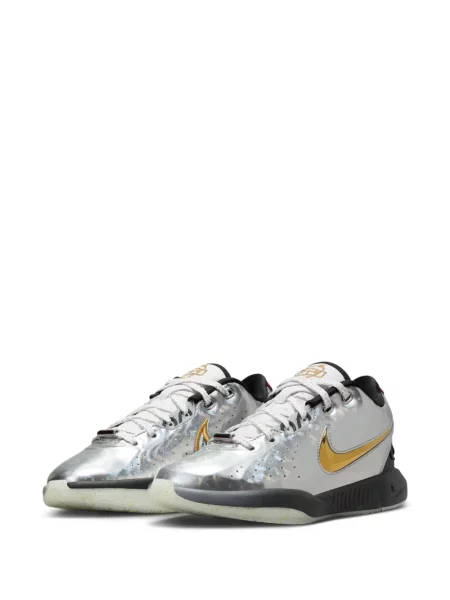 Маратонки Nike LeBron