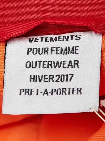 Geacă bomber Vetements cu glugă roșu