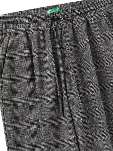 Pantaloni Benetton în carouri gri