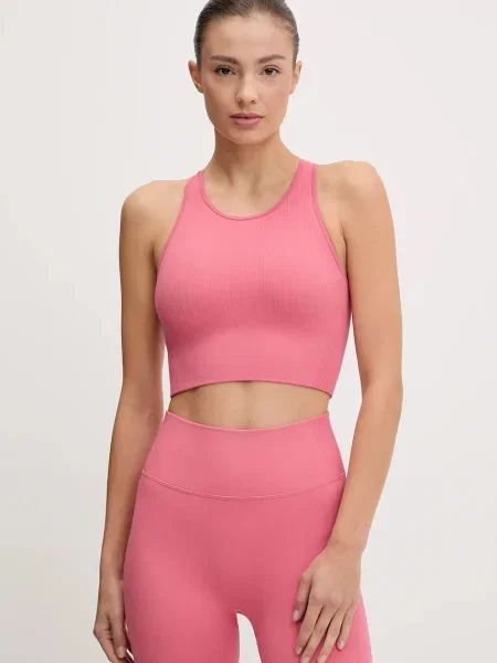Сутиен за йога Casall Multi Rib с изчистен дизайн черно