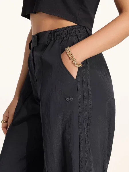 Sportovní kalhoty Adidas Originals černý