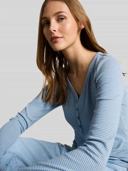 Bluzka z długim rękawem o kroju regular fit z dekoltem henley Tom Tailor Denim