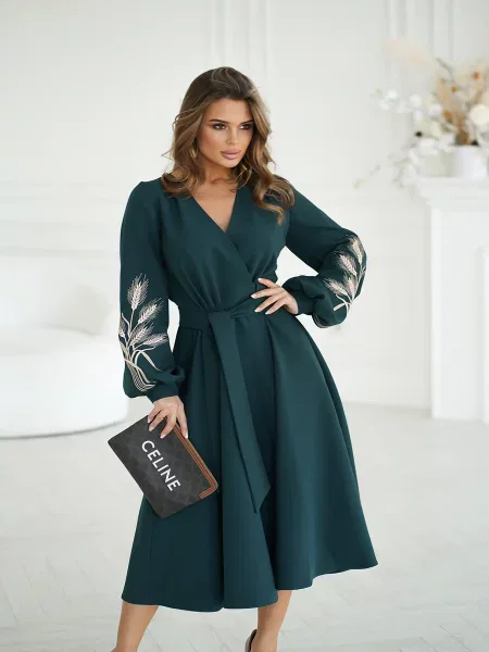 Вишита сукня INNOE віскоза/акрил зелений