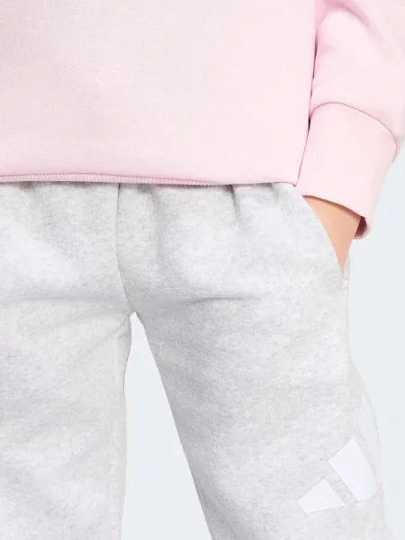 Детский спортивный костюм Adidas
