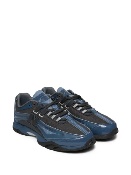 Top New Balance crvena