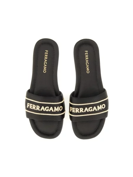 Haftowane klapki Ferragamo czarne