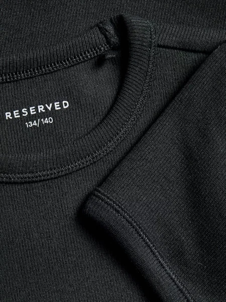 Детская футболка Reserved черная