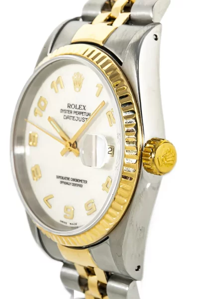 Часовник Rolex бяло