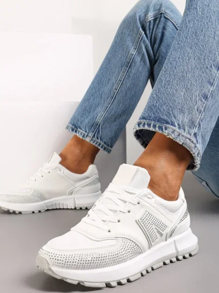 Sneakersy Ozdobione Cyrkoniami na Podeszwie z Wycięciami Larzive białe
