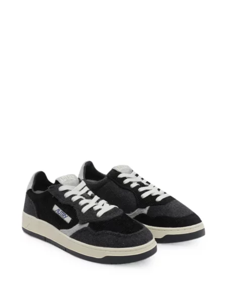 Sneakerși Autry negru