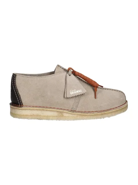 Półbuty Clarks zamszowe beżowe