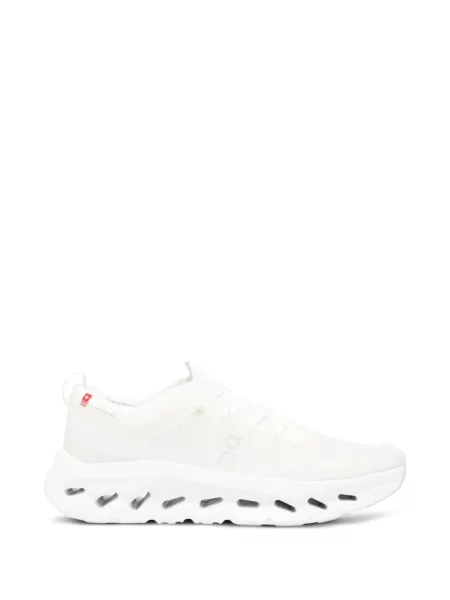 Sneakerși On alb