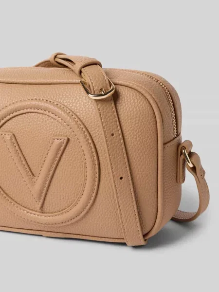 Torba camera bag z detalem z logo model ‘Covent’ Valentino Bags beżowa