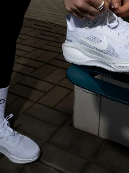 Sneakerși Nike Metcon alergare alb