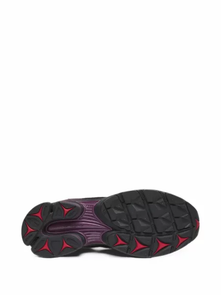 Маратонки Saucony с връзки с дантела черно