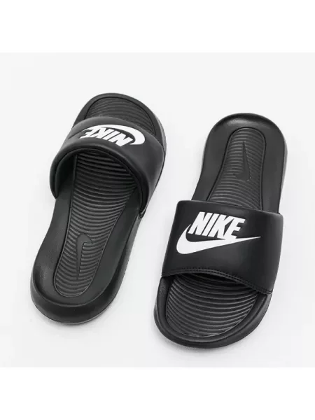 Šlepetės Nike juoda