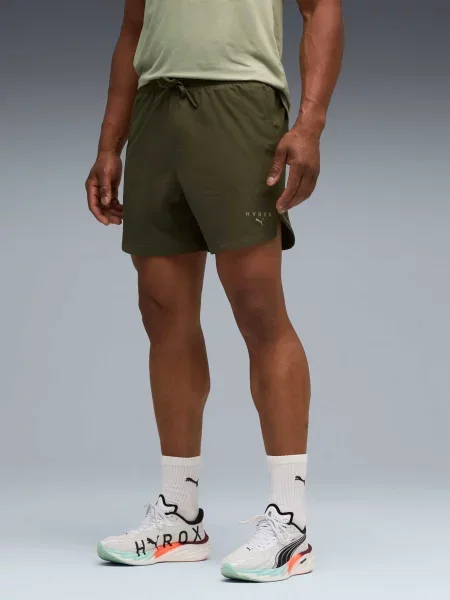 Короткие спортивные шорты Puma зеленые