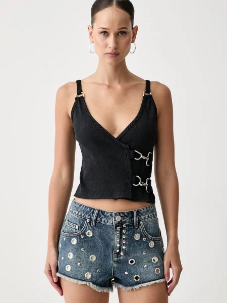 The Ragged Priest top pentru femei cu negru