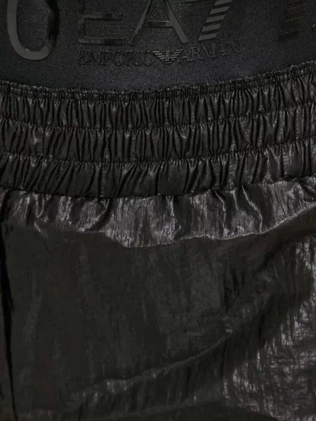 Шорти Ea7 Emporio Armani черно