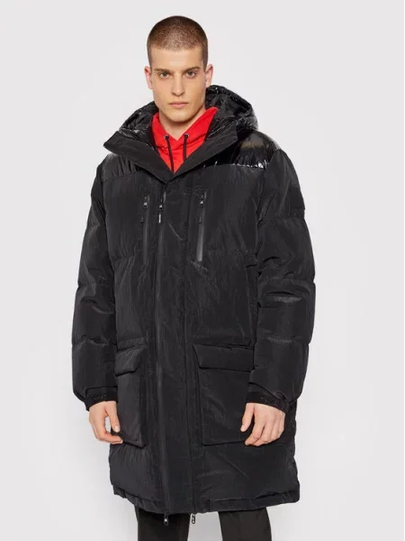 Puhovka Calvin Klein črna