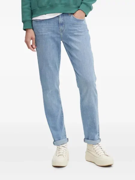 Retro lepršave traperice Levi's® lepršave s izlizanim efektom plava